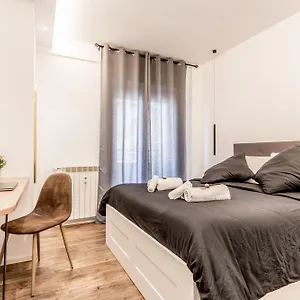 Appartamento Loungefloor Metro A Netflix & Wi-fi, Roma